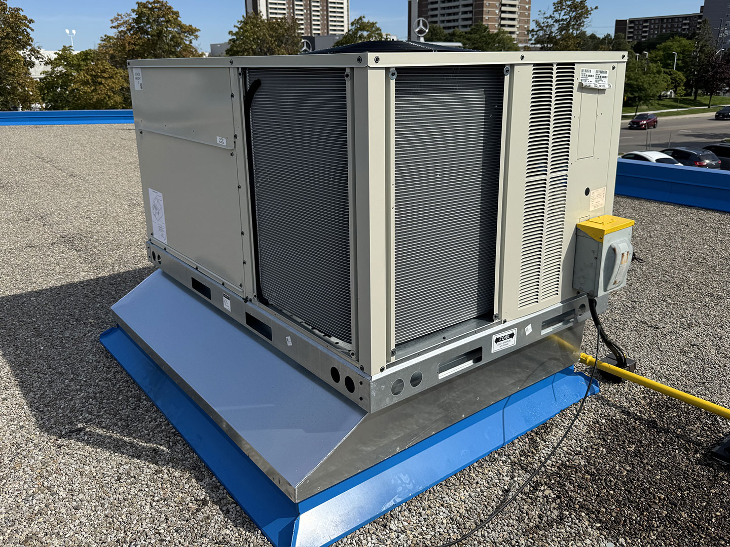 Commercial Rooftop upgrade - Thornhill 2025 - Daikin | Afrusun HVAC