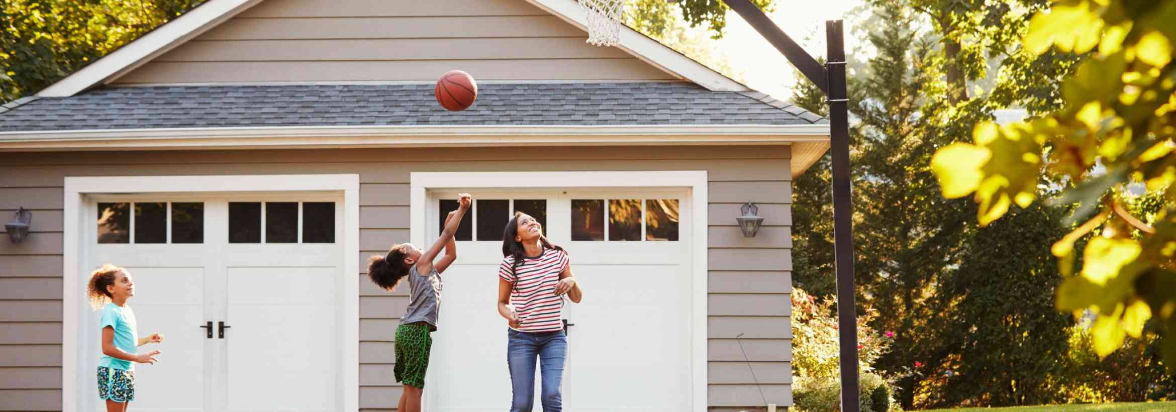 Off-Grid HVAC Solutions: Navigating Climate Control in Remote Areas with Afrusun