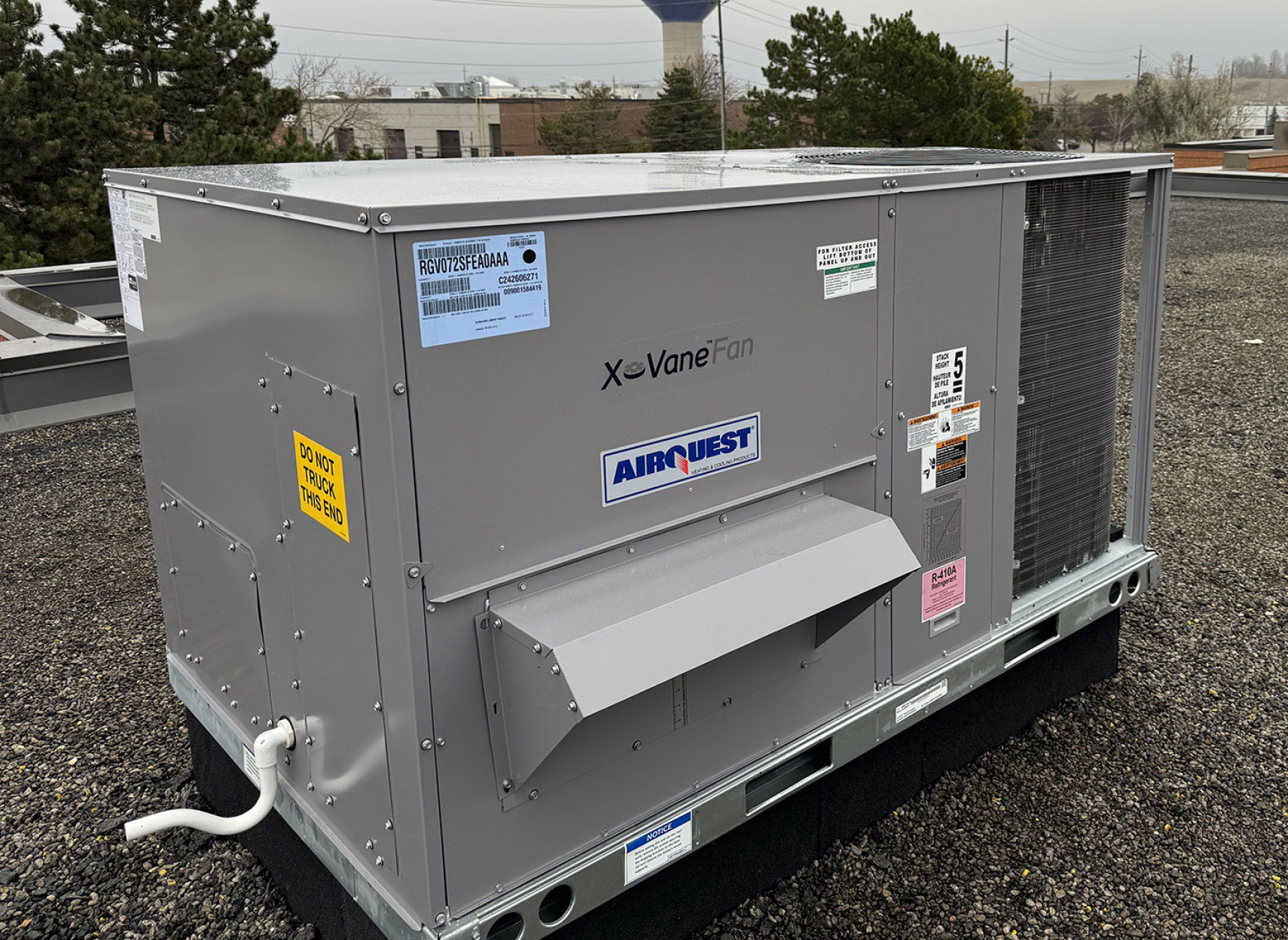 commercial-hvac-industrial-Rooftop-New-Installation-Newmarket-Airquest-6-Ton-after-front-view