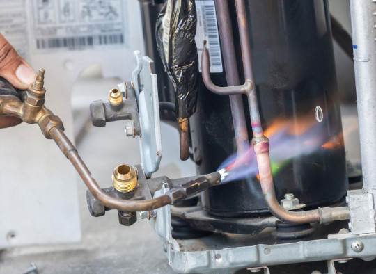 AC-Repair-Air-Conditioner-Best-reviews-Repair-Services-in-Toronto-GTA